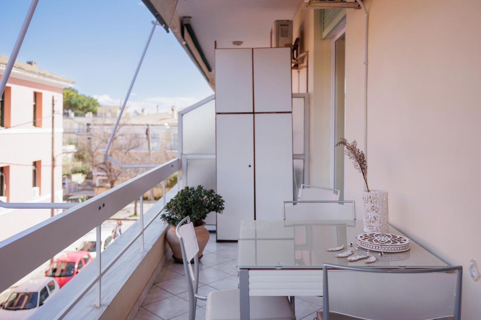 Zampeli Apartment